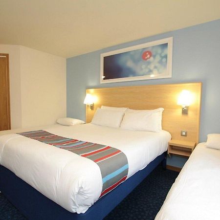 Travelodge Ґлоссеп Екстер'єр фото